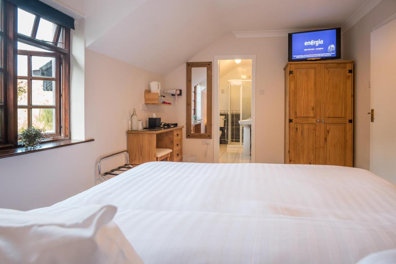 Woodside 4* Westport