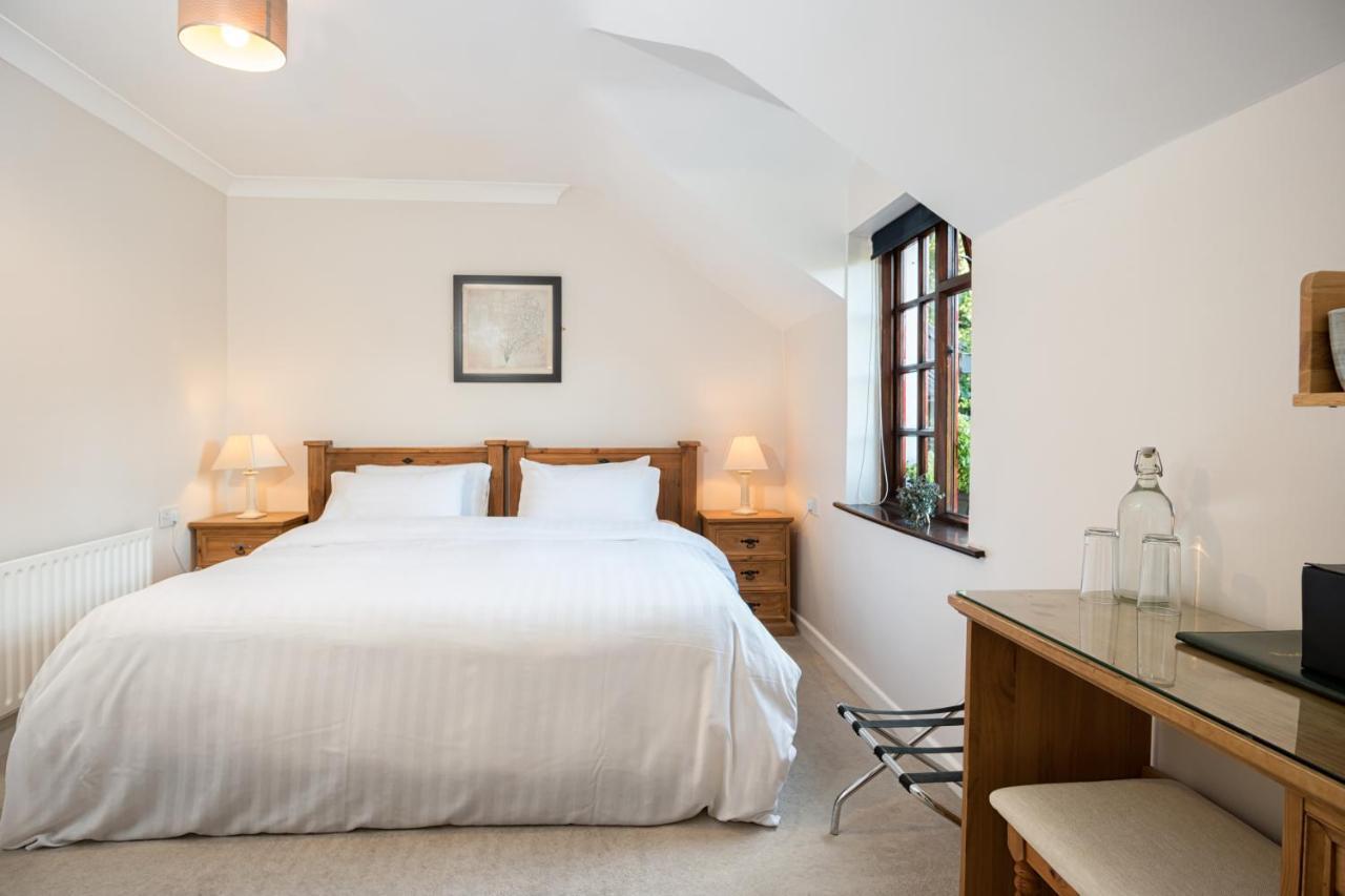 Woodside 4* Westport