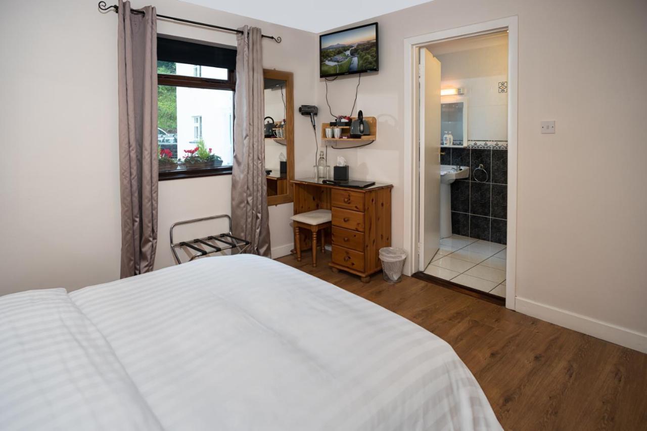 Woodside 4* Westport